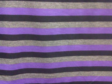 Soepele tricot van katoen/viscose met paars, grijs, zwarte streep