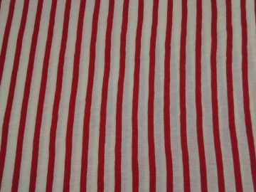 Dunne tricot, katoen met iets polyester, rood-wit verticaal streepje